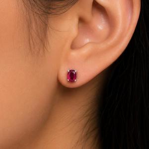 Pendientes de Plata de Ley 925 con Rubí Ovalado, Chapados en Rodio, Venta al Por Mayor - Product Image 2
