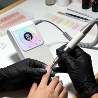 SNRQI Lage Prijs Groothandel Nagelboormachine Professioneel Manicure Gereedschap Fabrieksdirecte Levering voor Bulkbestellingen, Mijlverloper Ongeschikt