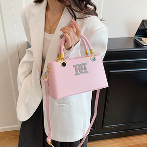 <span class=keywords><strong>Sac</strong></span> à main pour femmes, nouvelle conception tendance 2026, <span class=keywords><strong>sac</strong></span> à bandoulière portable <span class=keywords><strong>de</strong></span> <span class=keywords><strong>luxe</strong></span>, <span class=keywords><strong>sac</strong></span> à bandoulière pour femmes <span class=keywords><strong>de</strong></span> haute qualité incrusté <span class=keywords><strong>de</strong></span> diamants - Product Image 5