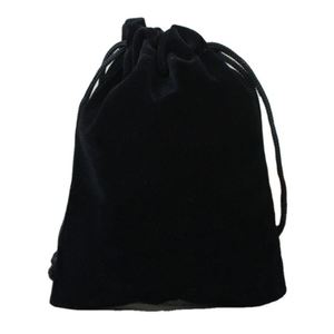 Pochette cadeau noire 20*30cm (7.8*11.8 pouces) en velours avec logo personnalisé pour bijoux - Expédition rapide - Product Image 1