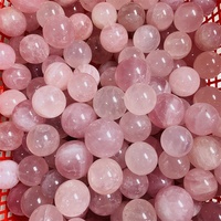 Sphère de cristaux de guérison en gros boule de cristaux de quartz rose naturel poli rose