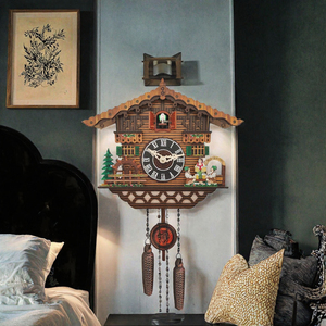 Horloge murale nordique à coucou, analogique, à piles, en forme de toit, décorative, à suspendre, pour salon et chambre à coucher - Product Image 3