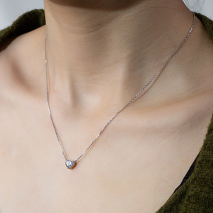 Listo para Enviar: Collar MSN-621 con Diamante de Laboratorio en Forma de Corazón de 1 Quilate y Oro Blanco de 9K - Product Image 5