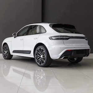 Kits carrosserie 2023 améliorés 2014-2021, état neuf, pare-chocs avec feux de jour, barre avant, barre arrière, lèvre arrière pour Macan 95B - Product Image 6