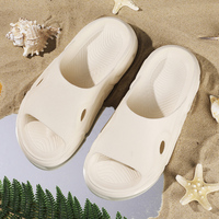 Fabricant de chaussures de football Mens Clog logo Soft EVA Sandales légères Slide Fabricant de pantoufles en Chine