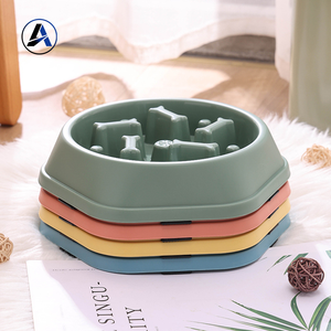 Comedero Lento con Tapete para Lamer, Diseño 3D Antiasfixia, Comedero de Silicona para Mascotas Libre de BPA, Alimentación Lenta - Product Image 1