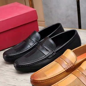 Mocassins d'été en cuir de vachette pleine fleur pour hommes, semelle souple et respirante, chaussures décontractées à enfiler pour le bureau et les soirées - Product Image 2