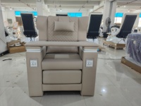 Fauteuil de massage électrique intelligent moderne, fauteuil de salon de beauté de luxe, canapé de pédicure, table latérale pliable, fauteuil de spa relaxant en cuir souple