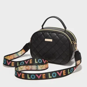 Sac à bandoulière pour femme en PU, forme seau, avec broderie à motifs variés, fermeture éclair et fermoir, sangle imprimée, style mode - Product Image 4