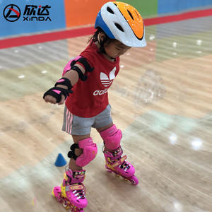 Casco de ciclismo para niños Xinda, ajustable con 16-20 ventilaciones para protección en deportes al aire libre - Product Image 5