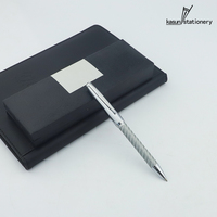 Stylo à bille torsadé en Fiber de carbone, Logo personnalisé pour fournitures scolaires, 1 pièce