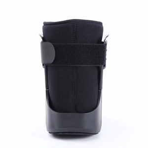 Botas Ortopédicas Inflables Air Walker CAM para Fracturas, con Cordones y Protección para Pie Fracturado - Product Image 4