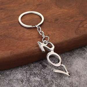 Vente en gros <span class=keywords><strong>Peugeot</strong></span> 207 <span class=keywords><strong>Porte</strong></span>-clés mousqueton prêt à expédier <span class=keywords><strong>Porte</strong></span>-clés modèle de voiture en alliage métallique de style vintage <span class=keywords><strong>Porte</strong></span>-clés dessin animé à la mode - Product Image 6