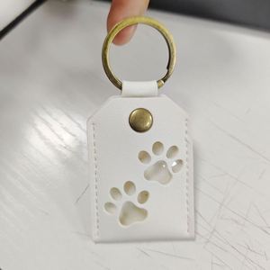 Dog Fur Storage <b>Keychain</b> Cute PU Leather Pet Hair Storage Keychains Memorial Keepsake Decor for Puppy Cat - Product Image 4