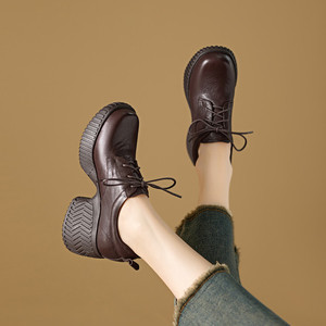 Zapatos de Cuero Genuino Hechos a Mano, Diseño Cuadrado Simple, Color Sólido, Elegantes, Largos, Antideslizantes, Impermeables, Duraderos, Retro, Casuales, Gruesos - Product Image 5