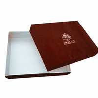 Camiseta rígida reciclable para hombre, caja de regalo de embalaje, logotipo, estampado en caliente, caja personalizada, caja de cartón para camisetas
