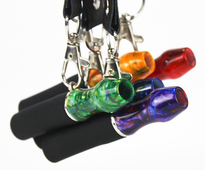 Embout de chicha réutilisable en résine de silicone avec sangle de suspension - Product Image 1