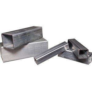 <span class=keywords><strong>Tube</strong></span> <span class=keywords><strong>carré</strong></span> galvanisé sur mesure, épaisseur conforme à la norme ASTM, pour conduites de pétrole et conduites spécifiques pour engrais - Product Image 1