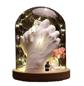 Kit de <span class=keywords><strong>moulage</strong></span> en plâtre pour couples, <span class=keywords><strong>moulage</strong></span> 3D, kit de <span class=keywords><strong>moulage</strong></span> à la <span class=keywords><strong>main</strong></span> DIY, jeu - Product Image 1