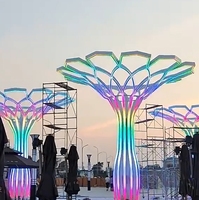 Sculpture d'arbre LED à changement de couleur Vincentaa, sculpture lumineuse géométrique en métal pour les festivals et les paysages urbains