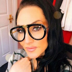 Lunettes de soleil de luxe de haute qualité pour femmes, logo personnalisé, monture en métal ovale, lunettes de soleil pliantes avec diamants, lunettes de soleil pour hommes 2021 - Product Image 3