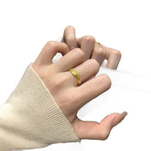 This angel wing <b>ring</b>, popular on Xiaohongshu, features an antique double-sided openwork feather texture and a high-end feel. - Product Image 5