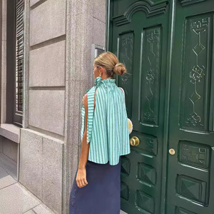 Camisas con cordones y lazo a rayas para mujer, blusa informal sin mangas con cuello levantado plisada, Tops de <span class=keywords><strong>calle</strong></span> alta para mujer de primavera 2024 - Product Image 3