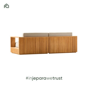 Sofá Gina: Experimente la vida al aire libre relajada con el sofá Gina, fabricado con madera de teca maciza y tapicería suave para una comodidad atemporal. - Product Image 3