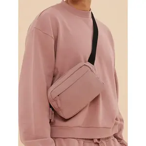 Borsa a tracolla premium riciclata, merchandising sostenibile - Product Image 1