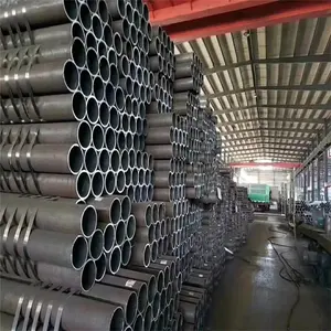 Steel Pipe Manufacturer Round Hot Rolled Steel Pipe Welded or Seamless Mild Carbon Steel Pipe API 5L Sch40 Oil and Gas Pipeline