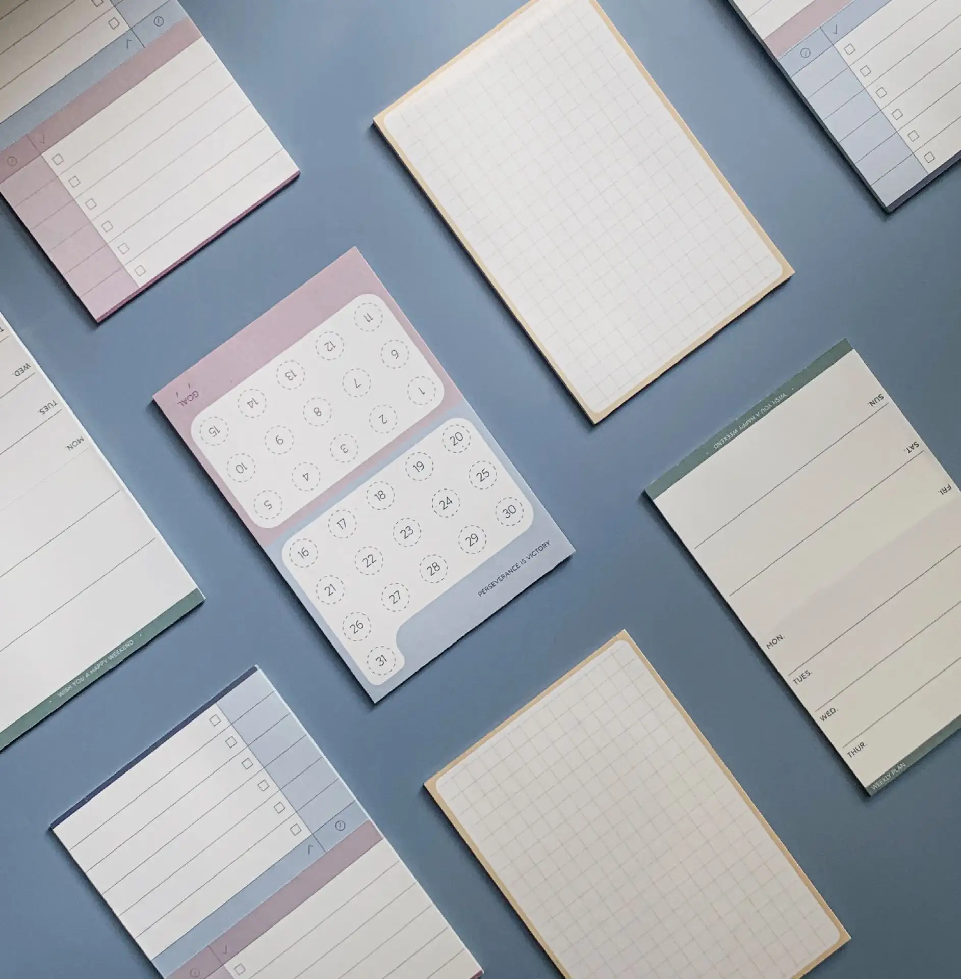 สำนักงานโรงเรียนคลาสสิกนักเรียนโต๊ะเขียนหนังสือบันทึกกำหนดการวางแผน Notepad แผ่นบันทึกอุปกรณ์เครื่องเขียน