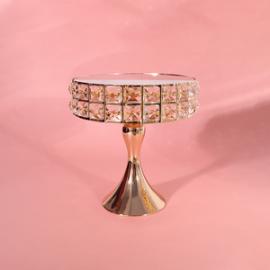 Gran Venta Decoración para Fiesta de Cumpleaños Juego de 3 Soportes para Postres Exhibidor de Pasteles de Metal y Cristal Dorado para Pasteles de <span class=keywords><strong>Boda</strong></span> - Product Image 6