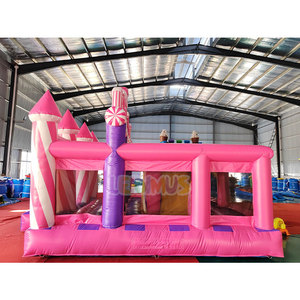 Castello Gonfiabile Commerciale Rosa con Scivolo Combinato per Feste di Bambini, Casa Gonfiabile per Parco a Tema all'Aperto - Product Image 4