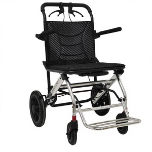 Fauteuil roulant manuel pliable léger et portable pour personnes âgées, idéal pour les voyages en avion et les déplacements - Product Image 1