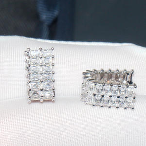 Anello con diamante taglio principessa in oro bianco, colore D, certificato GIA, gioiello classico da matrimonio per donna - Product Image 4