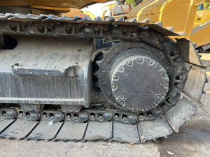 Excavatrice hydraulique sur chenilles d'occasion de 15 tonnes Cat315D/315D2GC/318D/320GC, garantie 1 an, prix bas, vente d'équipement de construction - Product Image 4