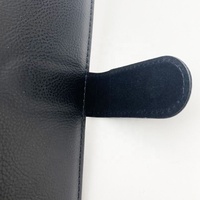 Funda Protectora para Cuaderno A5 de Cuero PU Negro, Cierre Magnético, Múltiples Ranuras para Tarjetas, Ventana Transparente para Identificación, Cubierta Personalizada para Diario