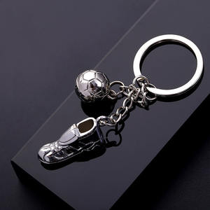<span class=keywords><strong>2026</strong></span> creativo fútbol-mundo fútbol zapato llavero coche llavero colgante Mini hombre mujer pareja llavero - Product Image 1
