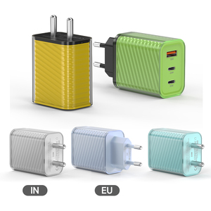 Inde Plug Pin Stock 3 en 1 GaN 71W Max <span class=keywords><strong>Chargeur</strong></span> <span class=keywords><strong>rapide</strong></span> Type C et ports USB pour Nothing <span class=keywords><strong>One</strong></span> <span class=keywords><strong>Plus</strong></span> motorola samsung Téléphone portable - Product Image 6