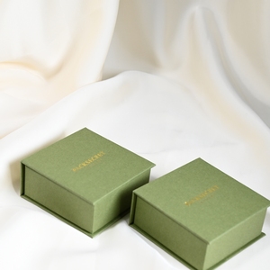 PackSecret New Arrival Green Square Jewelry <b>Box</b> Custom Gold Logo <b>Book</b> Style Magnetic Closure for Necklaces Bracelets - Product Image 3