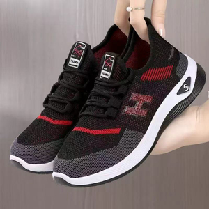 <span class=keywords><strong>Scarpe</strong></span> <span class=keywords><strong>da</strong></span> Passeggio Leggere Slip-on <span class=keywords><strong>da</strong></span> Uomo, <span class=keywords><strong>Scarpe</strong></span> <span class=keywords><strong>da</strong></span> Corsa Traspiranti Antiscivolo, <span class=keywords><strong>Scarpe</strong></span> Comode <span class=keywords><strong>per</strong></span> <span class=keywords><strong>Tennis</strong></span>, Allenamento, <span class=keywords><strong>Palestra</strong></span> e Camminata - Product Image 3