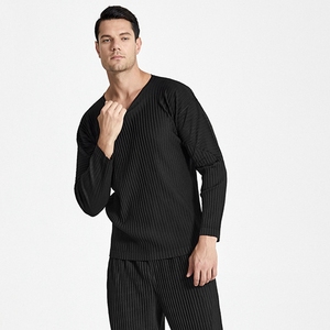 Miyake เสื้อยืดอัดพลีทสำหรับผู้ชาย, เสื้อทรงหลวมแขนยาวเสื้อเข้าชุดกับทุกชุด - Product Image 2