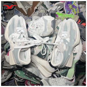 S22 Venta al por mayor de zapatillas de segunda mano de marca <span class=keywords><strong>New</strong></span> <span class=keywords><strong>Balance</strong></span>, calzado deportivo de <span class=keywords><strong>mujer</strong></span> de marca, zapatillas usadas en fardos, zapatillas de marca usadas - Product Image 4