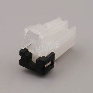 Connecteur non scellé à 1 broche femelle pour câbles de prise de courant 7123-6010 - Product Image 2