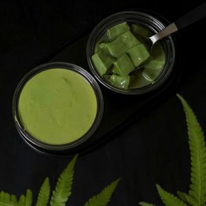 Gölgeli Yetiştirilmiş Premium Organik Seremonik Sınıf <span class=keywords><strong>Matcha</strong></span> Tozu Ultra Canlı Yeşil Yaban Mersini Aromalı Sağlıklı Zayıflama Çayı Kutusu - Product Image 3