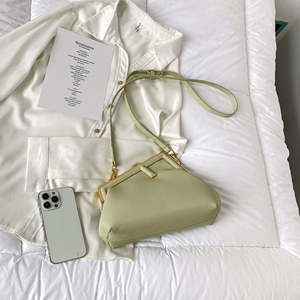 Bolso de axila estilo retro europeo y americano para mujer, nuevo bolso cruzado cerrado a la moda - Product Image 5