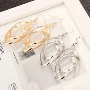 Boucles d'oreilles en alliage Super brillantes pour femme, bijoux à clous torsadés en diamant, multicouches, Double bague, style coréen, nouvelle mode - Product Image 4