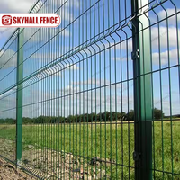 Valla de malla de alambre soldado verde galvanizado para proyectos de construcción de canchas deportivas