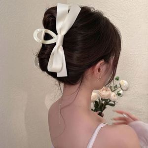 Wedding Party Gift Hepburn Style Black Double Sided <b>Bow</b> Crystal <b>Large</b> Shark Clip Elegant Updos Back Head Hold for Women - Product Image 4