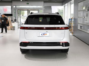 Xpeng G9 EV SUV 2024 650Pro Edition China NEV 100% eléctrico de doble Motor 4WD coche de gama alta eléctrico de tamaño mediano SUV vehículo XPENG Auto - Product Image 6